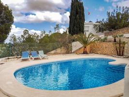 Unifamiliar Separadas En venta en L'Alfàs Del Pi photo 0