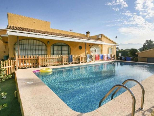 Villa En venta en L'Alfàs Del Pi photo 0