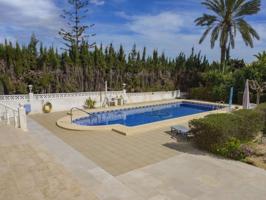 Villa En venta en L'Alfàs Del Pi photo 0