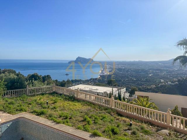 Villa En venta en Altea photo 0