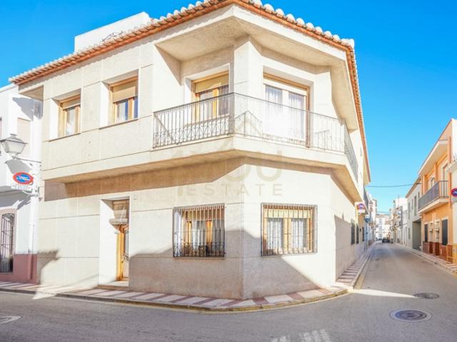 Casa En venta en Gata De Gorgos photo 0