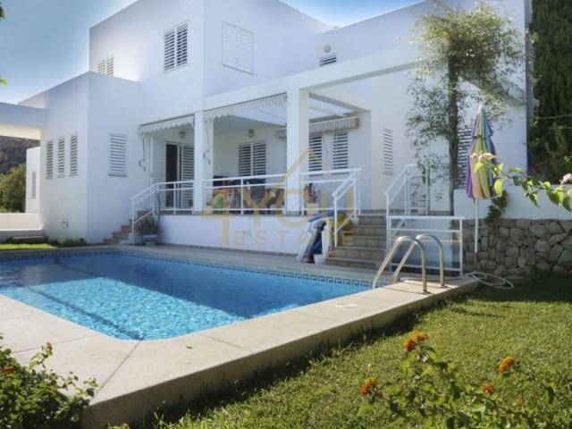Villa En venta en Villajoyosa - La Vila Joiosa photo 0