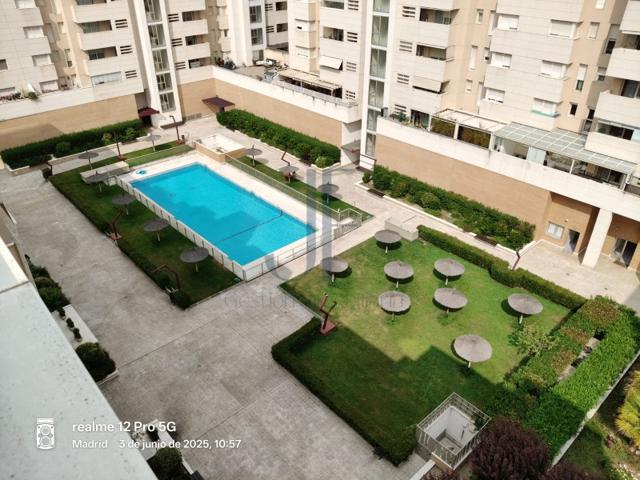 Piso En venta en Las Tablas, Madrid photo 0