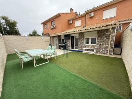 Piso En venta en Casarrubuelos photo 0