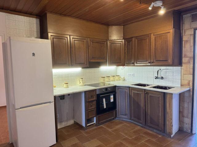 Piso en venta en Olot photo 0