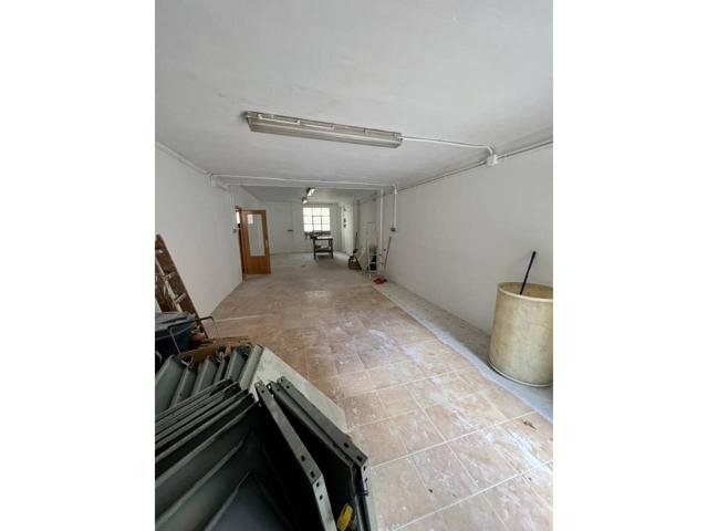 OPORTUNIDAD VENTA LOCAL, IDEAL PARA TRASTEROS O GUARDABICIS photo 0