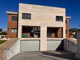 Coruxo chalet a extrenar photo 0