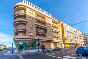 Apartamento con balcón en el Corazón de Torrevieja photo 0