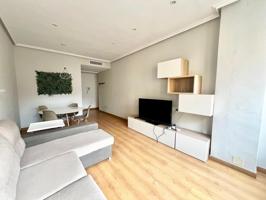 Piso en Alquiler en el Centro de Torrevieja – ¡Moderno y con Todo Cerca! photo 0