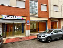 Local comercial en alquiler en Beniel – 160 m², visible y con doble acceso photo 0
