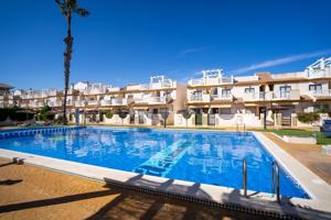 BUNGALOW EN AGUA MARINA CON AMPLIAS TERRAZAS, SOLÁRIUM CON VISTA AL MAR PRIVADO Y PISCINA COMUNITARIA photo 0