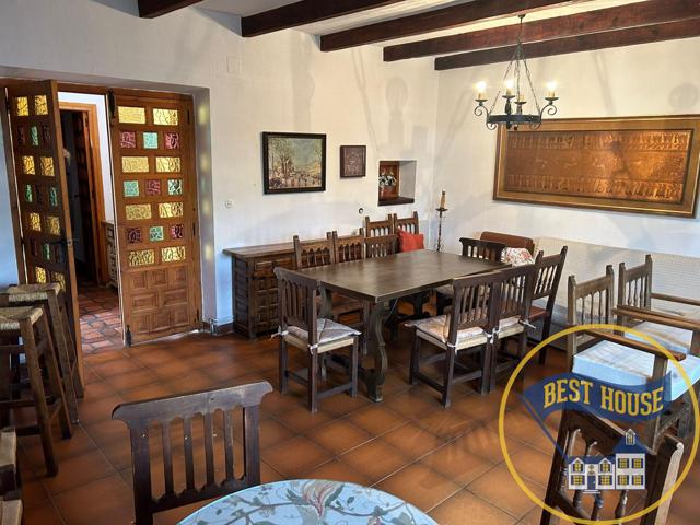 CASA EN VENTA EN JABAGA CON MUCHAS POSIBILIDADES photo 0