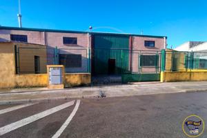 Venta de Nave Diáfana en el Centro de Cuenca photo 0