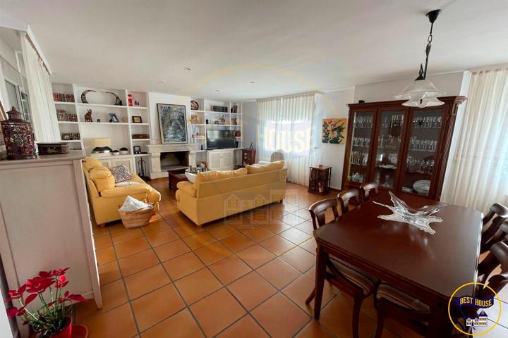 VENTA DE CHALET INDEPENDIENTE EN ARCAS photo 0