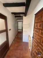 CASA EN VENTA PARA REFORMAR EN EL CASCO ANTIGUO photo 0