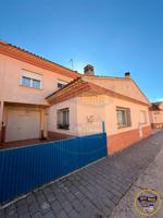 CASA ADOSADA EN VENTA EN INIESTA photo 0