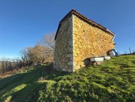 TERRENO EN MIERA. photo 0
