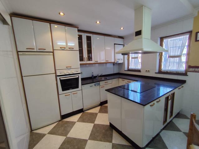 Piso En venta en El Carbayedo - El Quirinal, Aviles photo 0