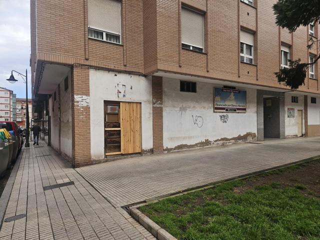 Oficina En venta en La Calzada, Gijon photo 0