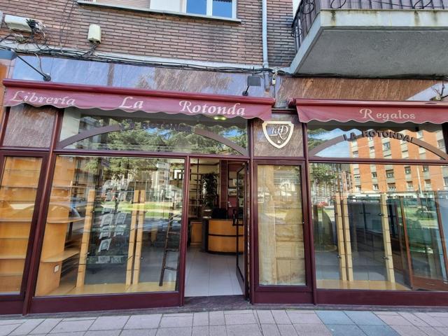 Oficina En venta en Mieres Del Camino, Mieres photo 0