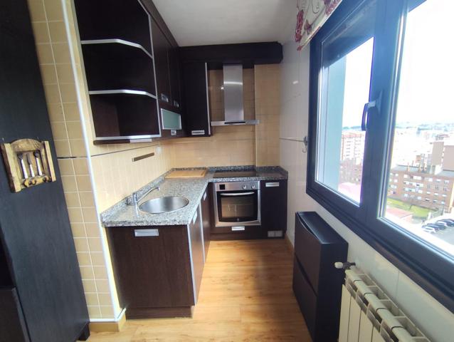 Piso En venta en Avilés, Aviles photo 0