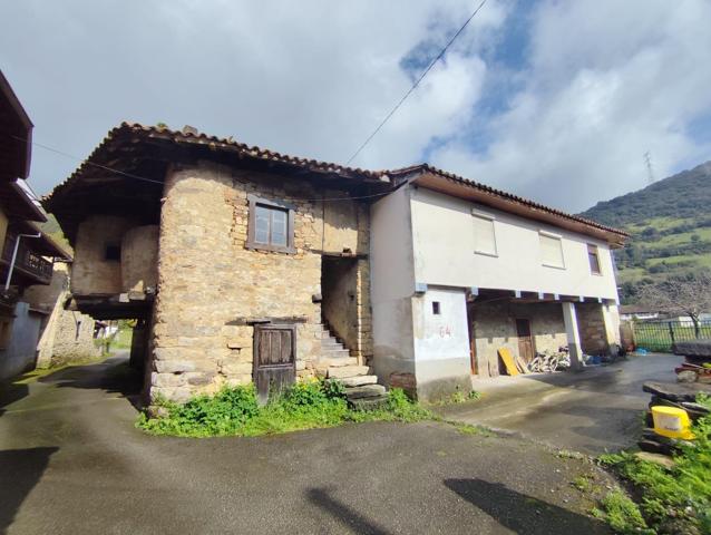 Casa De Pueblo En venta en Salas, Salas photo 0