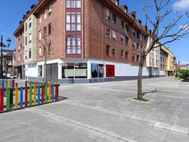 Oficina En venta en Colloto, Oviedo photo 0