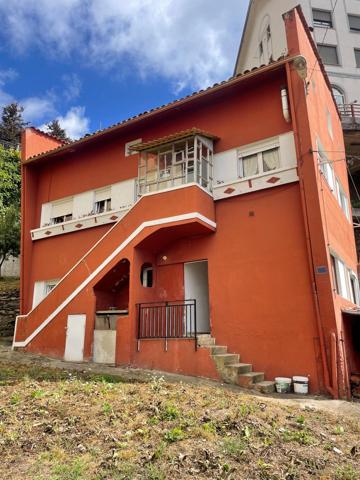 Casa en venta en Tineo photo 0