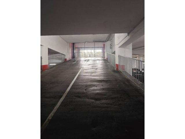 Se vende Plaza de garaje en Cesareo Alierta 10 photo 0