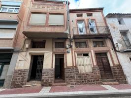 Se vende edificio en Illueca photo 0
