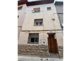 Se vende casa con corral en La Almunia de doña Godina photo 0