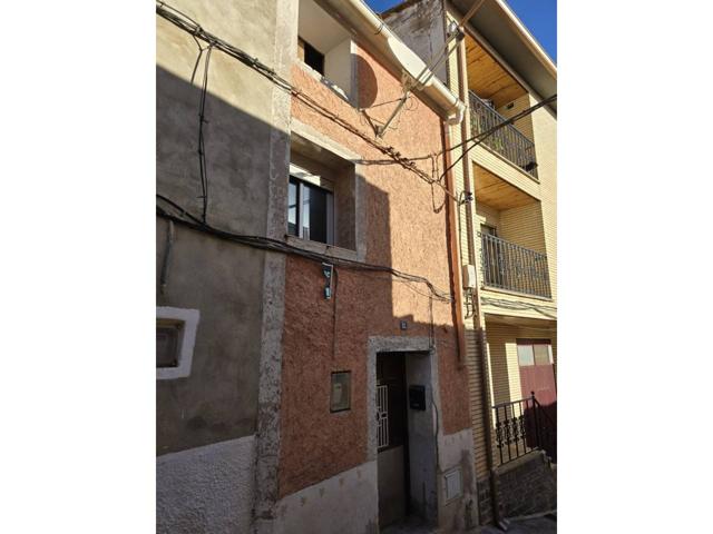 Casa en venta en Paniza photo 0