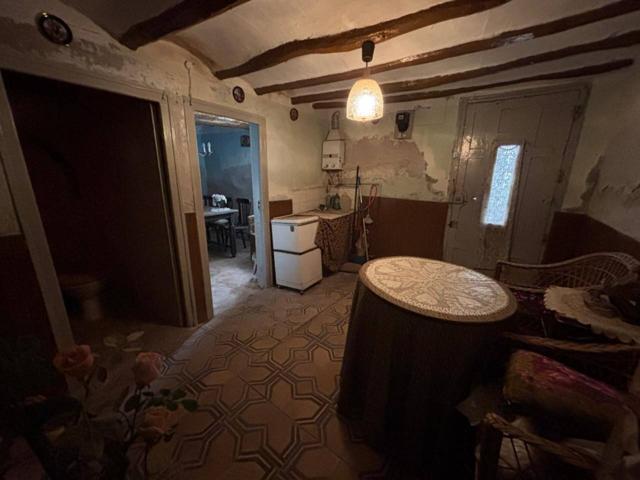 Se vende casa para reforma integral con corral photo 0