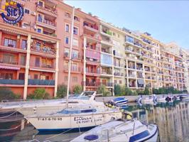 Vivienda en venta en Port Saplaya con vistas a la dársena photo 0