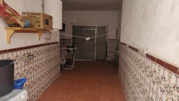 CASA UNIFAMILIAR photo 0