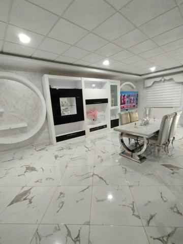 AMPLIA CASA REFORMADA EN LAS MERCEDES photo 0