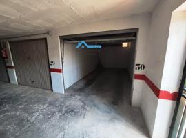 Garaje cabinado a la venta en Coblanca 29, Poniente photo 0