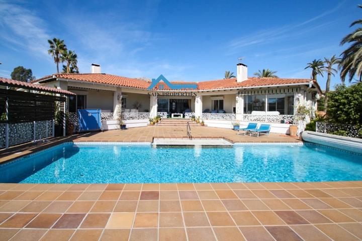 Espectacular Villa en Alfaz del Pi photo 0