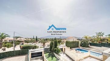 Chalet independiente con piscina privada, grandes terrazas y vistas al mar photo 0