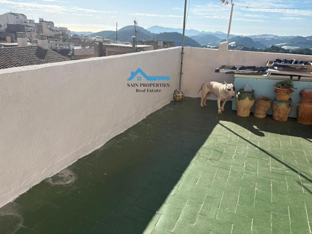 Gran casa de pueblo a la venta en Callosa photo 0