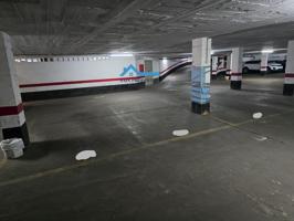 Garaje a la venta en el centro de Benidorm a un paso de la Calle Ruzafa photo 0