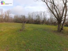 se vende finca urbana y rustica para hacer tu casa en una buena zona al lado de León, photo 0