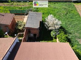 se vende piso con jardín o zona para plantar, en Villanueba de Carrizo, a 28min de León, totalmente exterior, con garaj photo 0