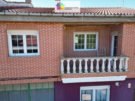 se vende piso con jardín o zona para plantar, en Villanueba de Carrizo, a 28min de León, totalmente exterior, con garaj photo 0