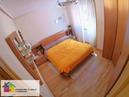 se vende piso en Navatejera de 3 habitaciones, dos baños, cochera y trastero, con las mejores calidades, suelo radiante, photo 0