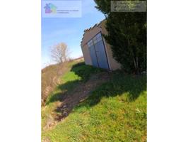 se vende terreno rústico de 5.097m2, dispone de dos naves de almacenamiento de 462m2, en Villavante, se encuentra al lad photo 0