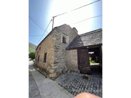 Suelo urbano y borda tradicional en Casarilh: ideal para inversión y desarrollo photo 0