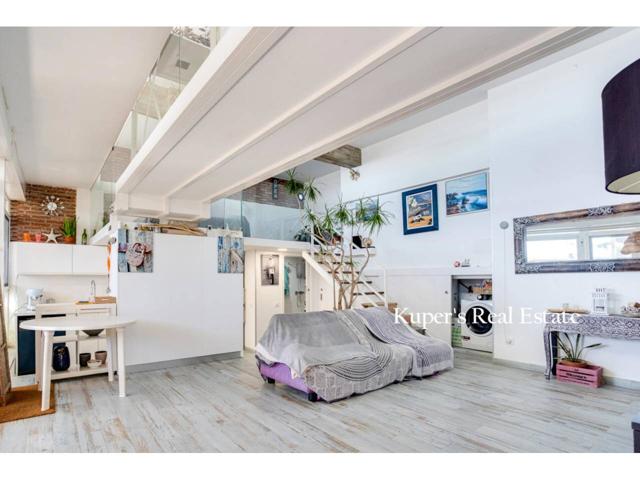 Apartamento a pie de playa en Sant Vicenç de Montalt photo 0