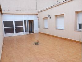 VENTA CASA PLANTA BAJA CALLE CANALEJAS photo 0
