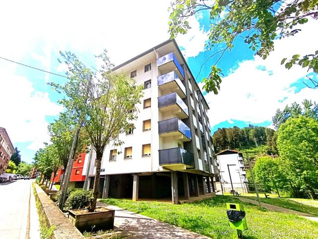 ¡Fantástico piso en venta en BERGARA! photo 0